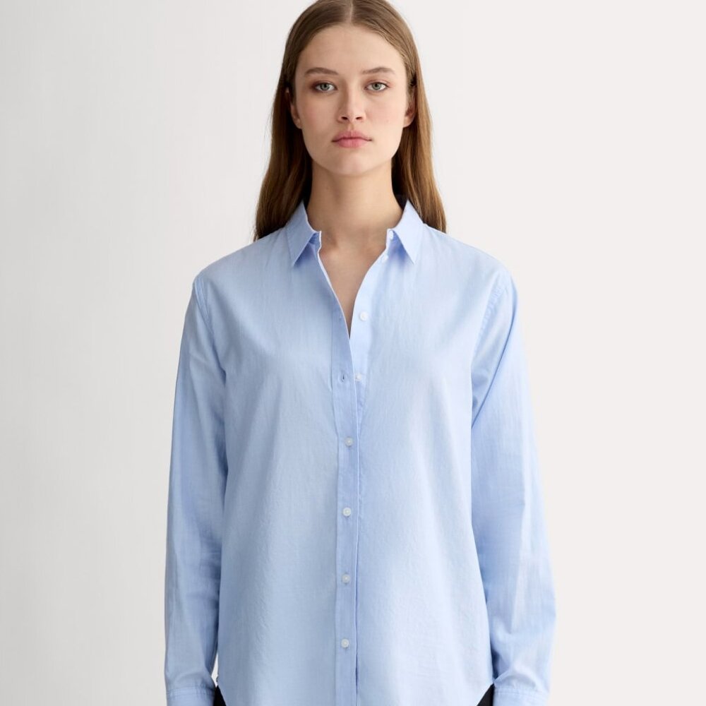 Everlane Women's Must-Have Shirt in Silky Cotton in Pale Blue, Size 6